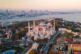 aerial-view-of-blue-mosque-with-six-minarets-in-is-2023-11-27-05-03-55-utc